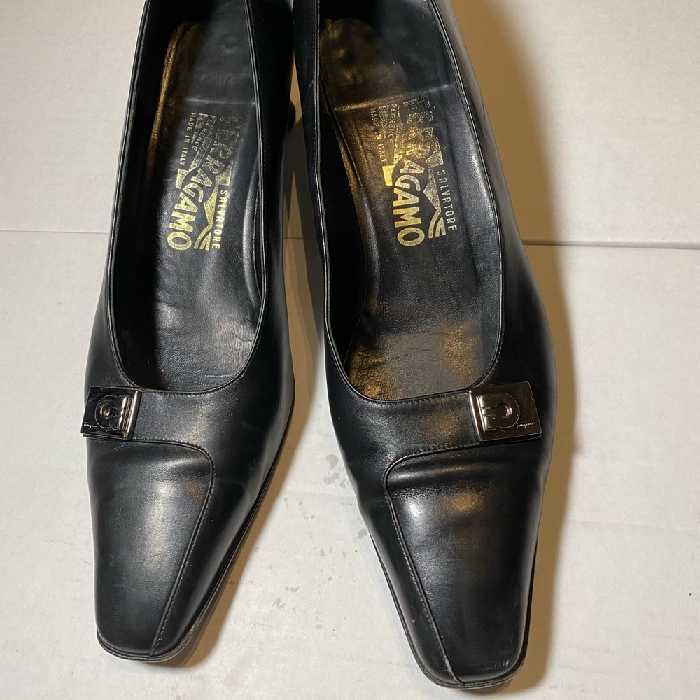 Salvatore Ferragamo heels size 8.5 B
